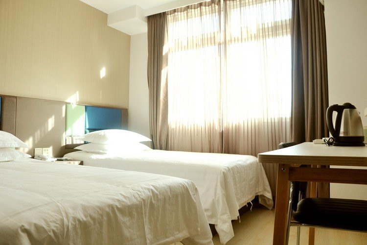 睿柏.云酒店呼和浩特新世纪广场睿柏.云酒店(内